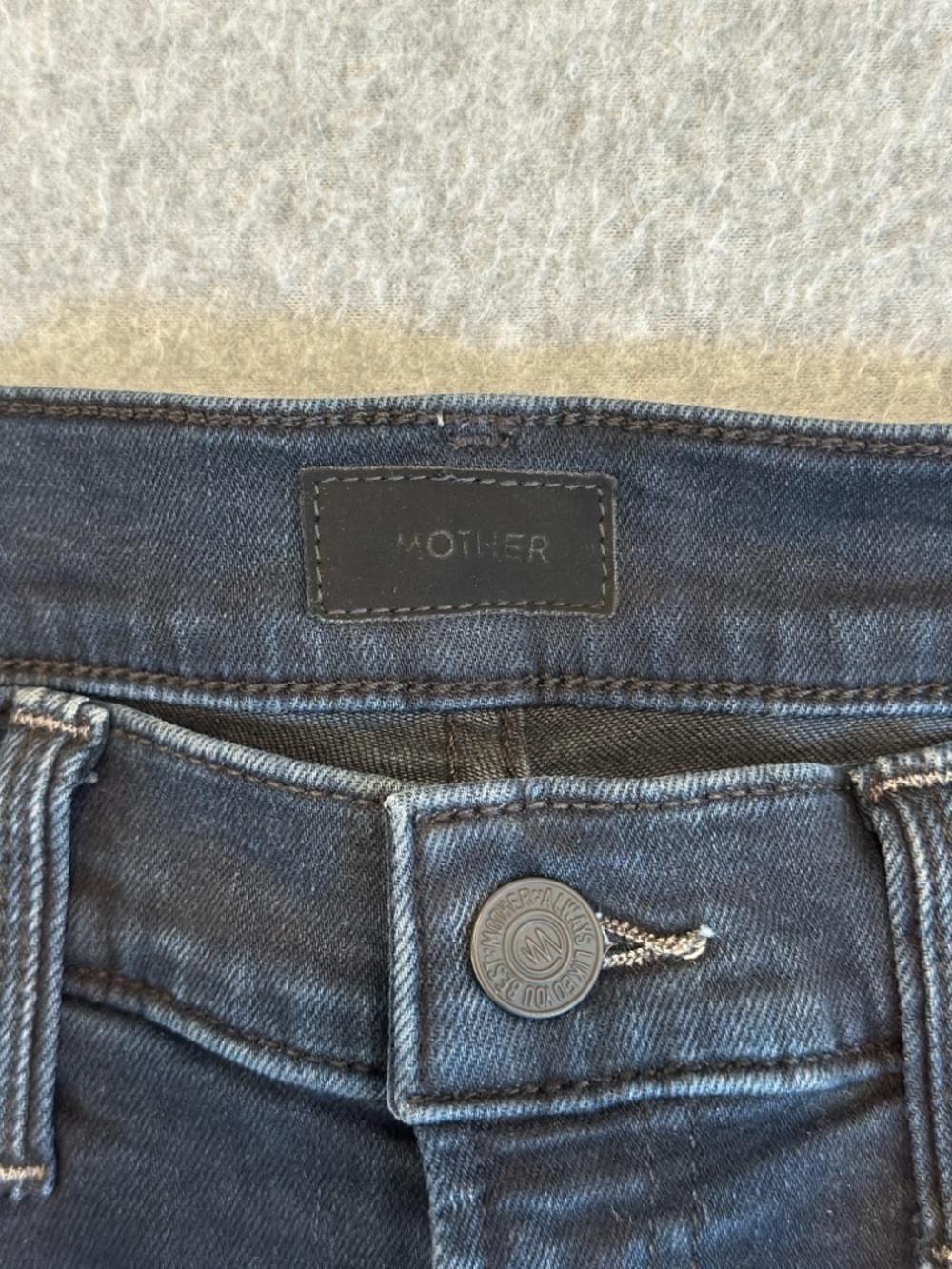 MOTHER The Mid Rise Rider Ankle Jeans - Picture 4 of 14